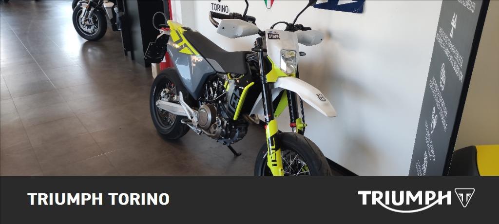 HUSQVARNA Supermoto 701 4T 
