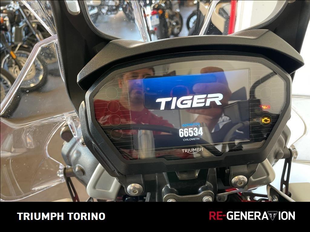 TRIUMPH Tiger 800 XCA Abs