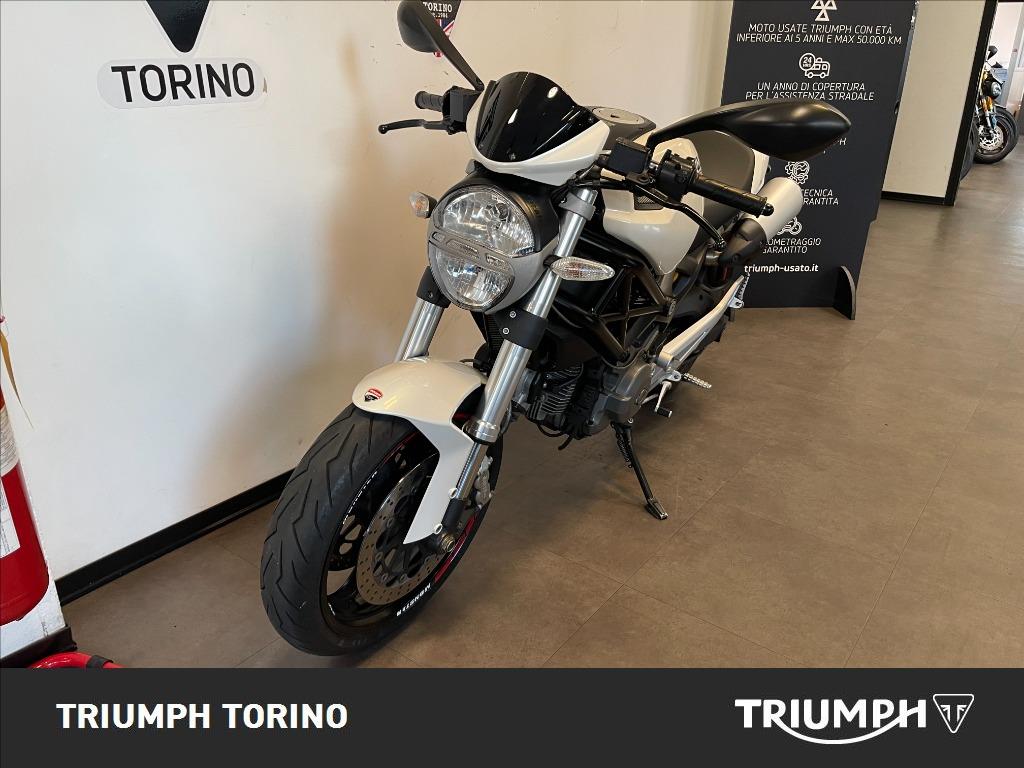 DUCATI Monster 696 +