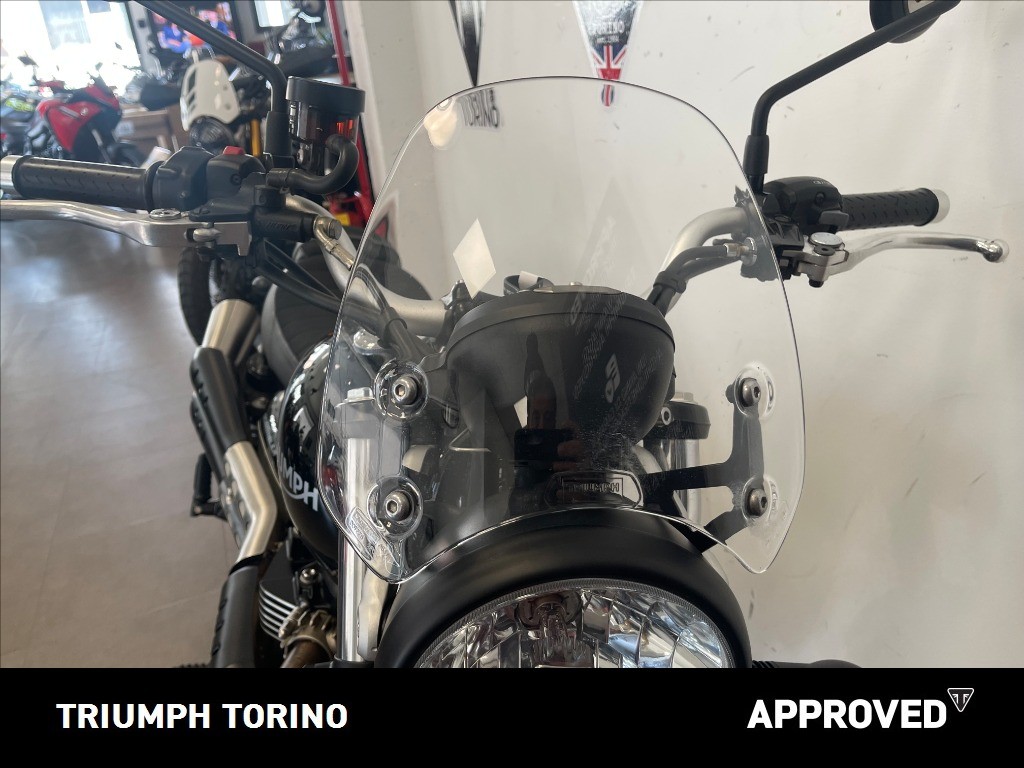 TRIUMPH Street Scrambler 900 